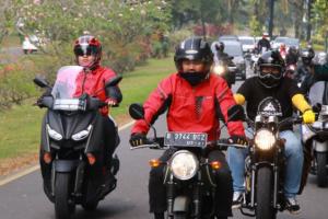 Ribuan Pengendara Motor se-Jatim Deklarasi Safety Riding
