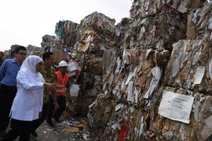  Kebijakan Cina Picu Masuknya Sampah Impor ke Indonesia