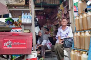 Gempuran Toko Modern Ilegal di Surabaya Ancam Ekonomi Rakyat