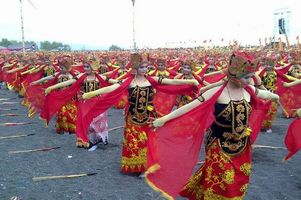 Fetival Gandrung Sewu Digelar, Warung Rakyat Laris Manis