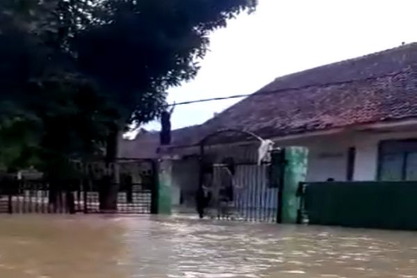 Parah, Banjir di Sampang Madura Meluas ke 4 Desa