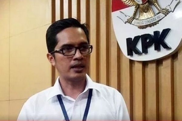 Giliran Sekda Tulungagung Diperiksa KPK terkait Ketua DPRD