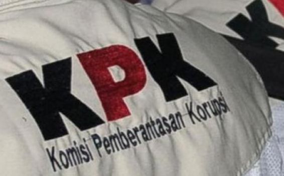 KPK Geledah Rumah Diduga Milik Komisaris Bank Jatim