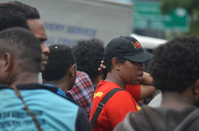 Tokoh Papua Surabaya: Kami Ingin Kuliah dengan Damai!