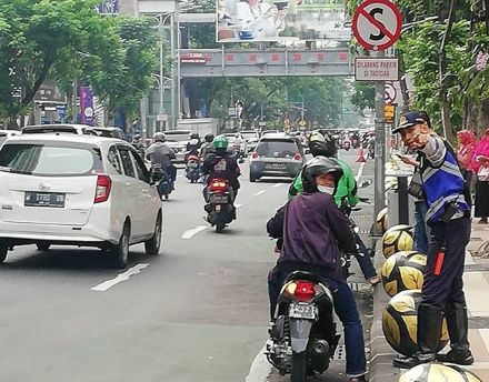 Jalan Yos Sudarso Surabaya Ditutup 6 Bulan