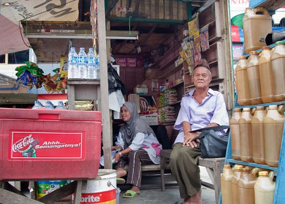 Gempuran Toko Modern Ilegal di Surabaya Ancam Ekonomi Rakyat