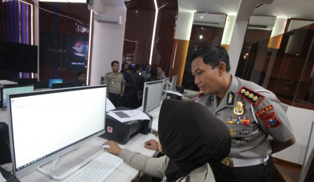Polda Jatim Terapkan Tilang Elektronik di Surabaya