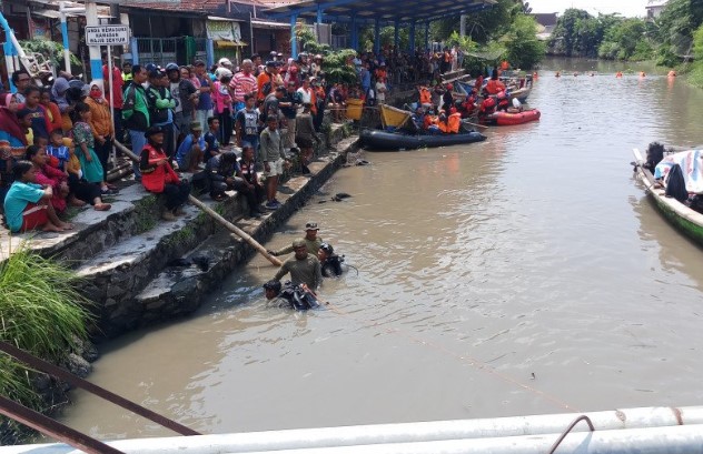Seluruh Korban Tenggelam di Sungai Pucang Ditemukan Meninggal Dunia